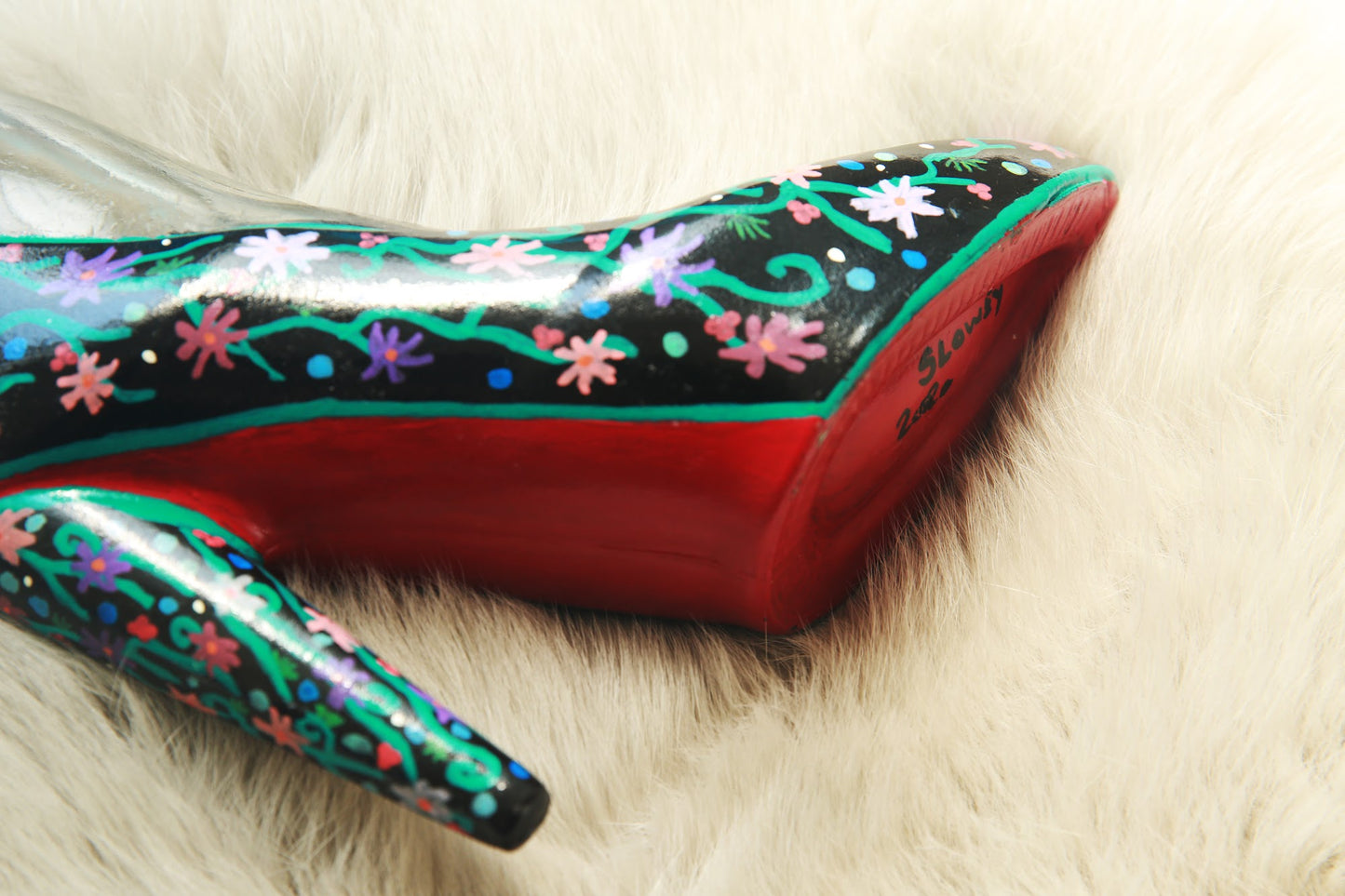 ‘A Girls Best Friend’ Painted Glass Bottle